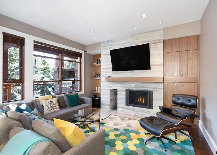 Fitzsimmons Walk 12 | Near Skiing & Village, Hot Tub, Mtn Views, Parking